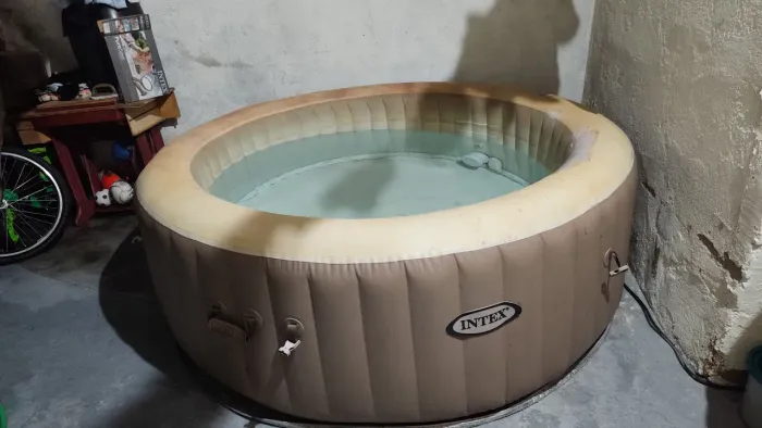 Hidromassagem Intex Spa 765L 4 pessoas