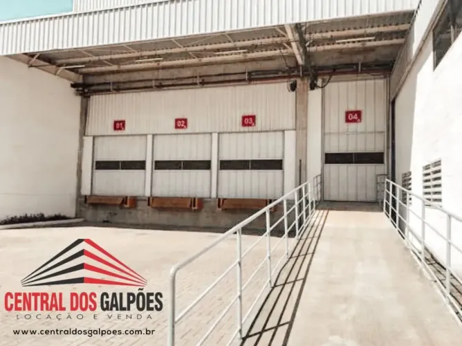 Galpão/Depósito/Armazém para aluguel possui 2000 metros qua