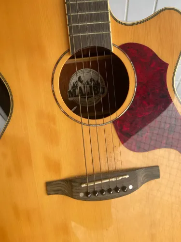 Violão Malibu 
