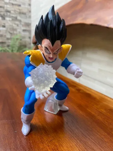 Action Figure Dragon Ball - Vegeta Poder Da Lua 17cm