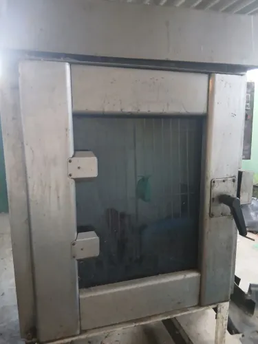 Vendo equipamento de padaria forno, masseira faz bolo, massa pizza e pão