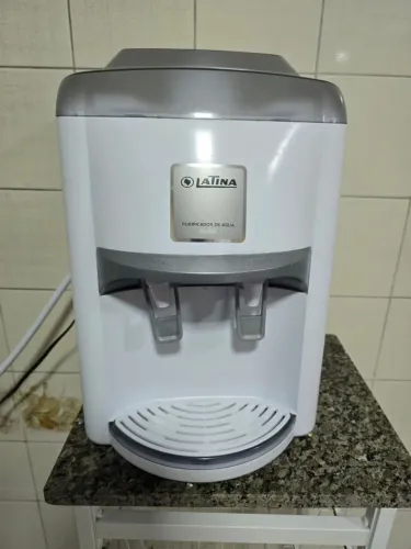 Purificador de agua Latina