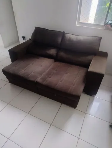 Sofá retrátil