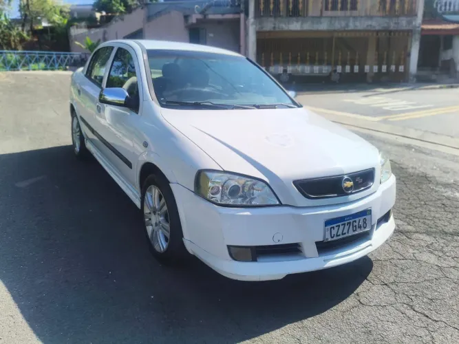 Chevrolet Astra Sedan/ GL Sedan 1.8 MPFI 4P (álcool) 2004