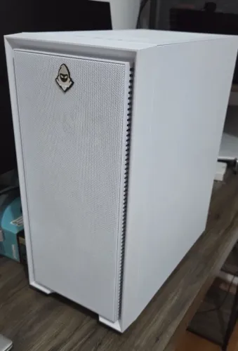 Gabinete Gamer Mancer Goblin V2 Lateral Vidro 3 Fans Rainbow