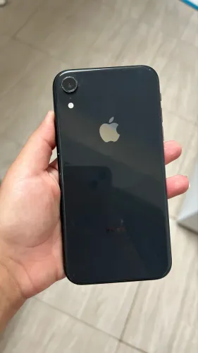 VENDO IPHONE XR 64GB