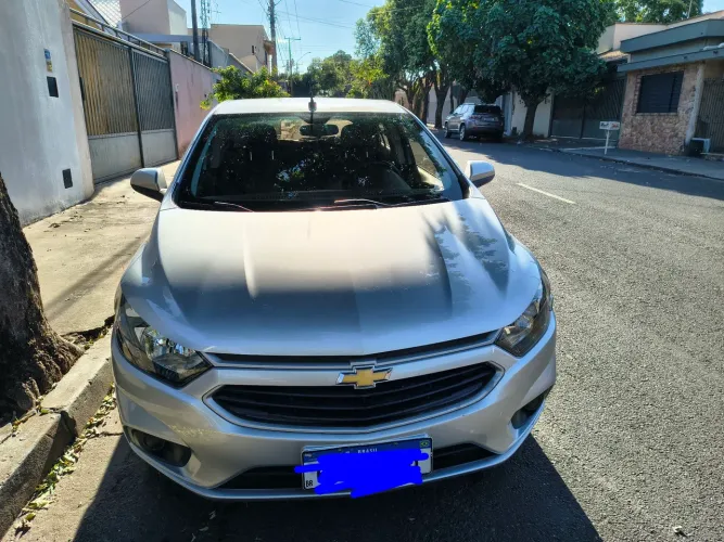 Chevrolet Onix Hatch LT 1.0 8V Flex Mec. 4P 2018