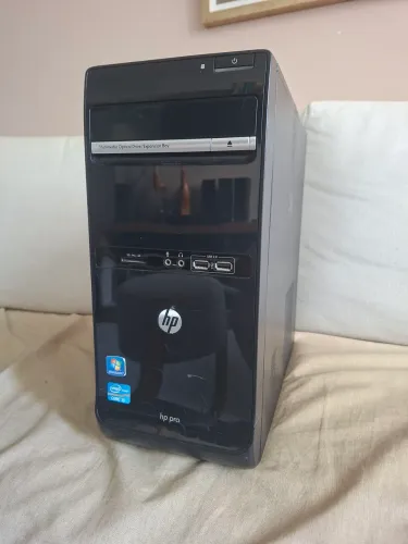 CPU HP Intel Core i3 com 1000GB de disco e 8GB de RAM