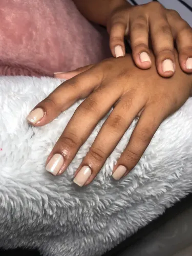 Manicure unha normal 