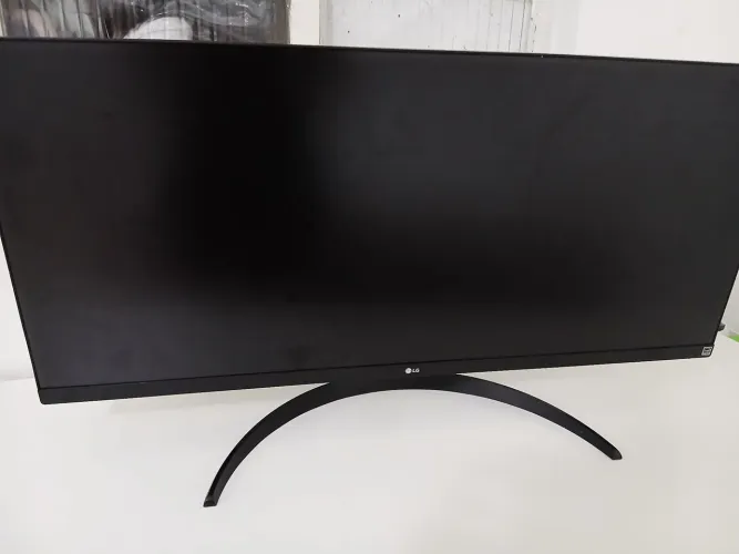 Monitor Ultrawide 34" LG 34WP550 IPS - Semi novo, pouco uso