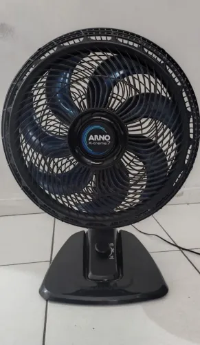 Ventilador semi novo