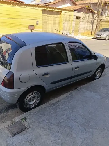 Renault Clio Rn/alize/expr./1.0 Hi-power 16V 5P 2002