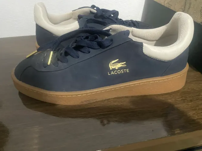 Tênis Lacoste