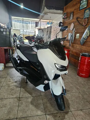 Nmax 2022