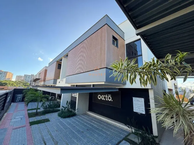 Casa 4 suítes no condomínio Quinta Jatobá