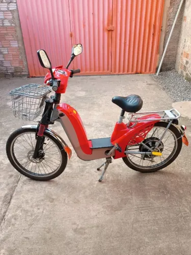 Bicicleta elétrica souza seminova. 