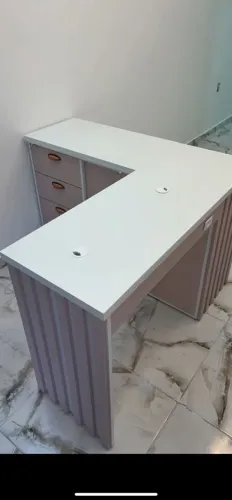 Mesa para fazer unha gel