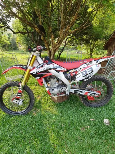 CRF 250 R importada
