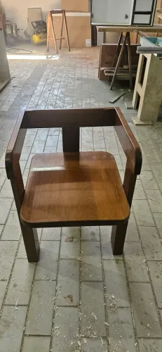 Par de cadeira de jantar de luxo em madeira Ipé Maciço desing exclusivo polido sem verniz 