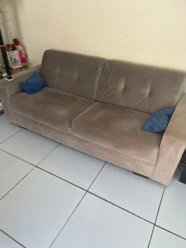 Sofá 3 pessoas