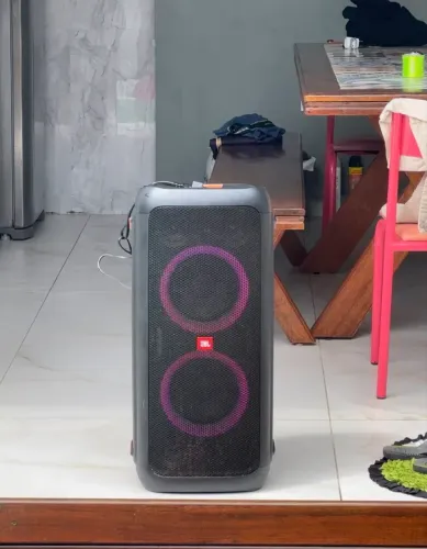 JBL partybox 300 usada 