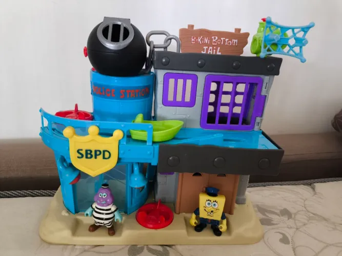 ? Imaginext Bob Esponja - Delegacia da Fenda do Biquíni (Mattel/Fisher-Price)