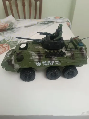 Brinquedo Tanque Militar, Soldier Force, com action figure, em PVC 