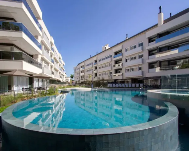 Apartamento de Alto Padrão para Locação Anual no Città, Jurerê