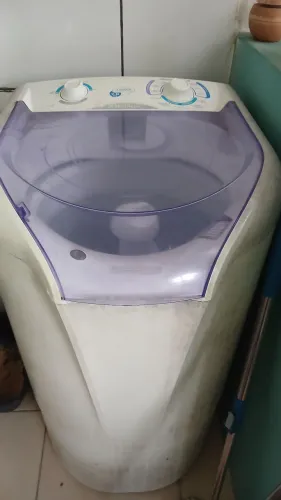 Vendo máquina de lavar 7 kg