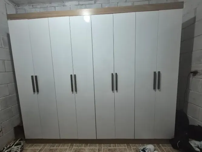Guarda roupa casal Hera MDF 8 portas e 4 Gavetas Rufato, Altura: 215cm Largura: 220cm