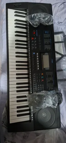 Teclado musical kp500 + pedal
