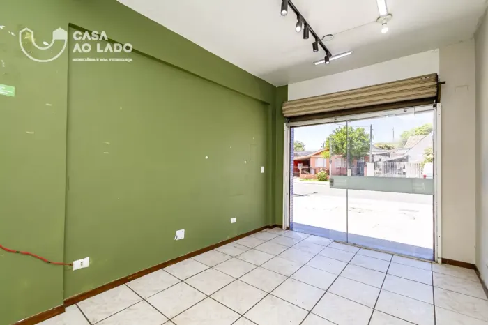 Sala/Conjunto Comercial 24m² no Novo Mundo - Curitiba/PR.