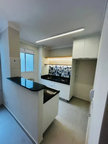 Lindos apartamentos mobiliados, cond. com piscina...um espetaculo ...