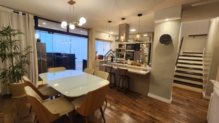 Condomínio Ibiti Royal Park - Lindo sobrado Ibiti Royal de 231 m²