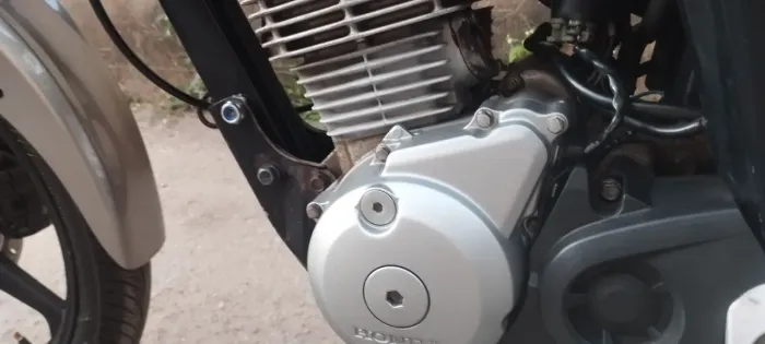 Vendo fan 150 2015