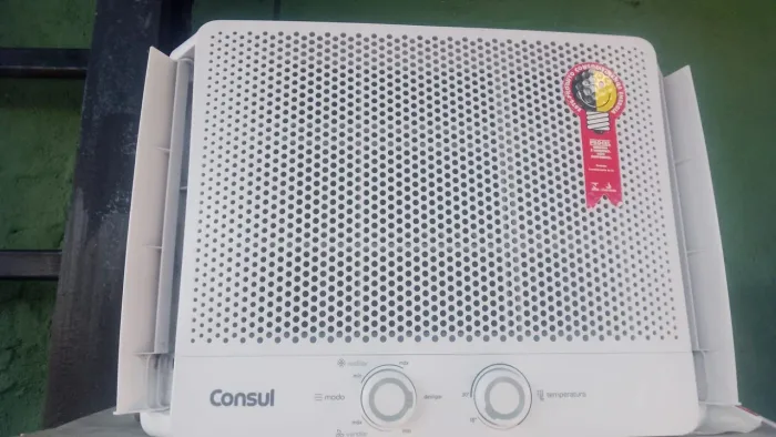 Ar condicionado Consul 10 mil BTUs valor 1300 reais
