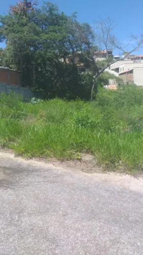 LOTE NO PORTAL VILA RICA