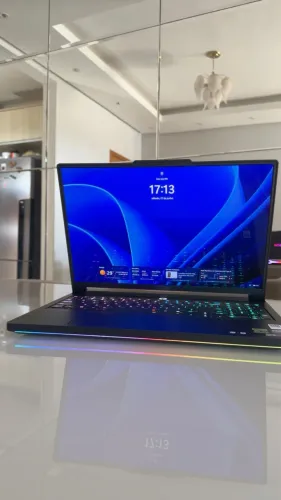 Lenovo Legion 7i Pro Gen 10 Lançamento - 64Gb RAM/1TB/Tela 16 OLED/RTX 5090! Novo!