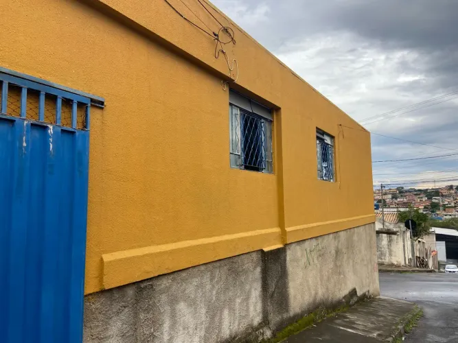 Moradia com 2 quartos, etc no bairro providência