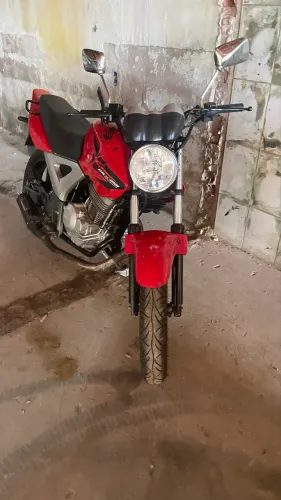 Vendo ou troco twuister por carro ou moto de menor cilindrada