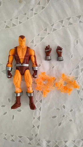 Shocker Marvel Legends Hasbro (Completo / Sem Caixa)