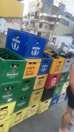 Vendo 30 vasilhames completos 600 ml 