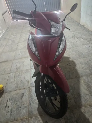 Bis sem detalhes..para pessoas exigente.