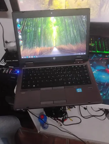 Hp i5 8gb HD de 500 bateria viciada