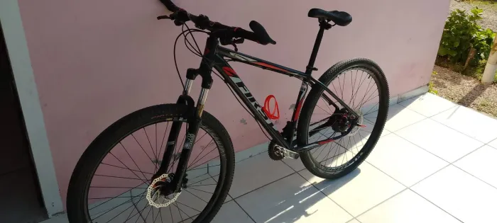 Bicicleta FIRST Aro 29