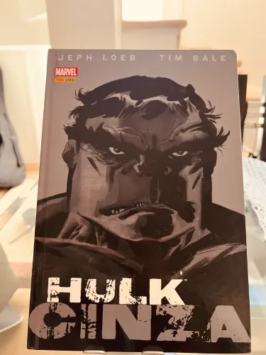 Hulk: Cinza (marvel Essenciais) Capa dura