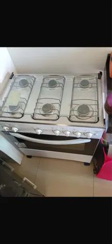 Fogão 6 com com acendimento automático 