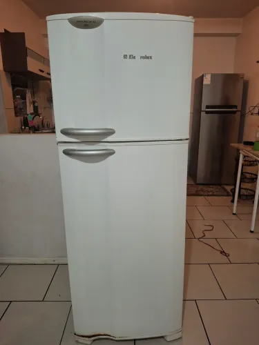 Geladeira Frost Free (não entrego)