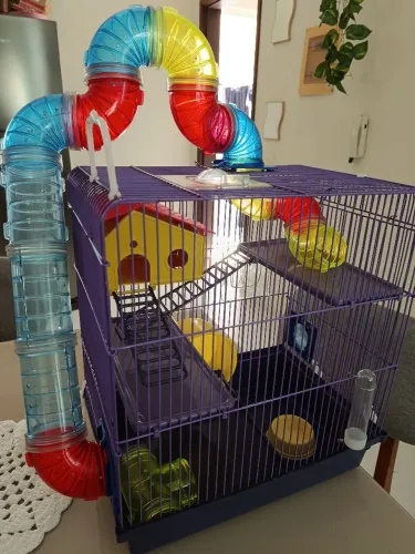 Gaiola para hamster três andares