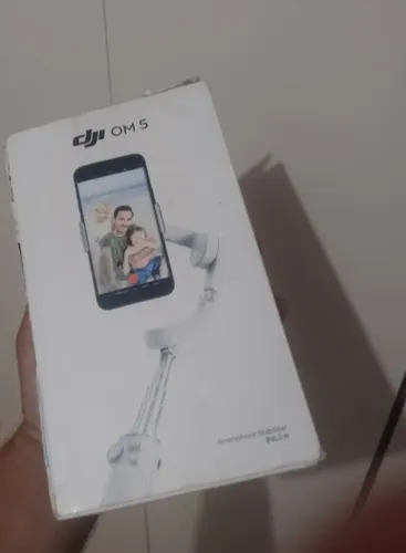 DJI Osmo Mobile 5: Transforme seu Celular em uma Câmera de Cinema + Haste Extensora!(aceit